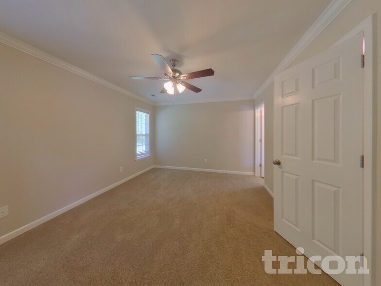 Building Photo - 3855 Range Crest Ct