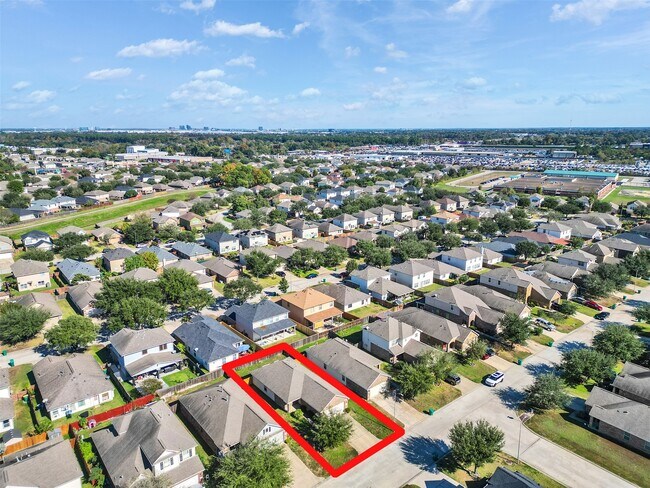 Building Photo - 2806 Morgensen Dr