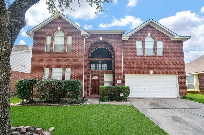 Primary Photo - 1126 Eastbourne Ln