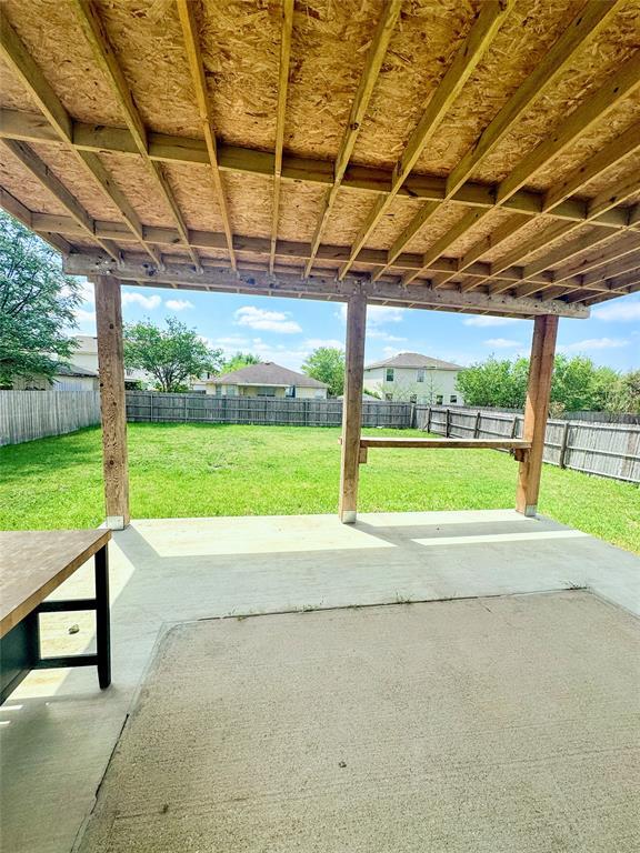 Building Photo - 303 Wegstrom St