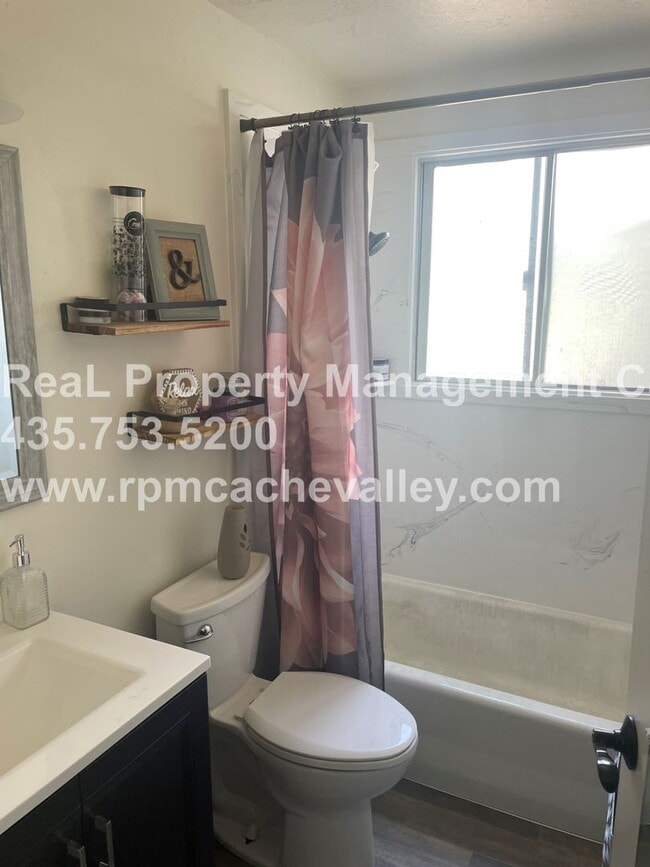 Building Photo - Spacious 2 br home located in Preston, Idaho.