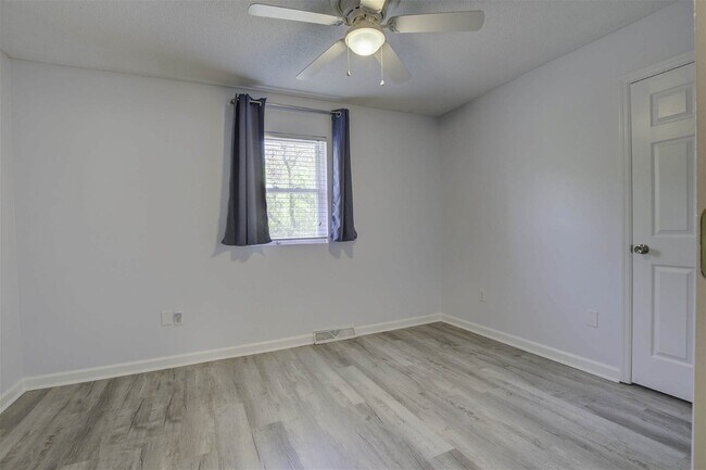 Building Photo - 1836 Mepkin Road Apt #D9, Charleston, SC 2...