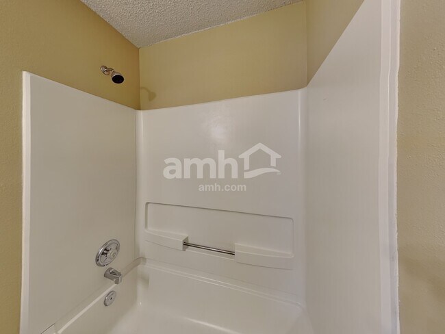 Building Photo - 356 Sunbeam Ln