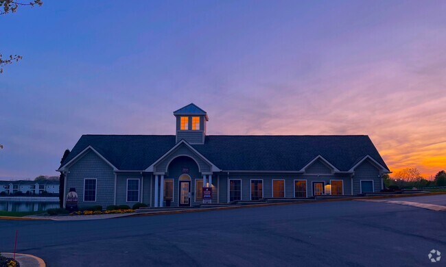 Building Photo - Eagle Lake Landing