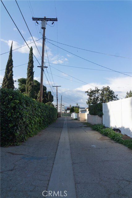 Building Photo - 20121 Comanche Ave