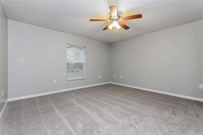 Building Photo - 133 Clay Cut Cir