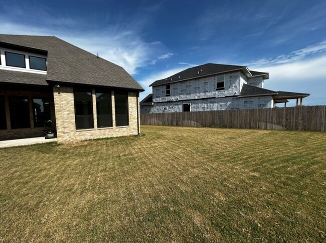 Building Photo - Coming Soon!  4 BR/3BA | Single Family Home | 1-Car Covered Parking | In Liberty Hill!