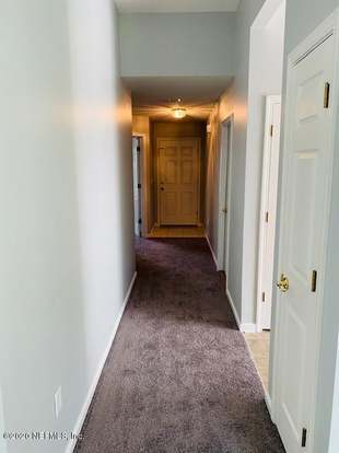 Building Photo - 2680 Creek Ridge Dr