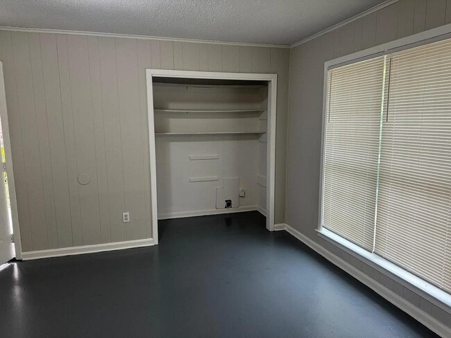 Building Photo - 5144 Blacksmith Dr