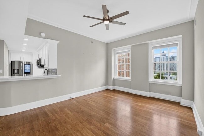 Building Photo - 30 5th St NE
