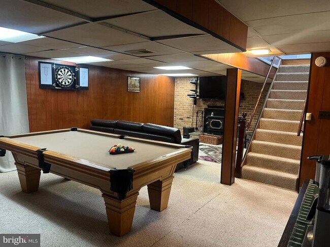 Building Photo - 3806 Byxbee Rd