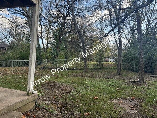 Building Photo - Great 2 Bedroom Home in Madison!