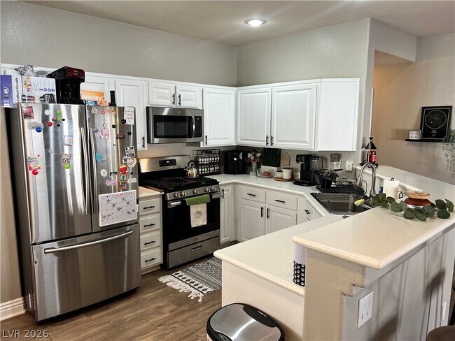 Building Photo - 3221 Orange Orchid Pl