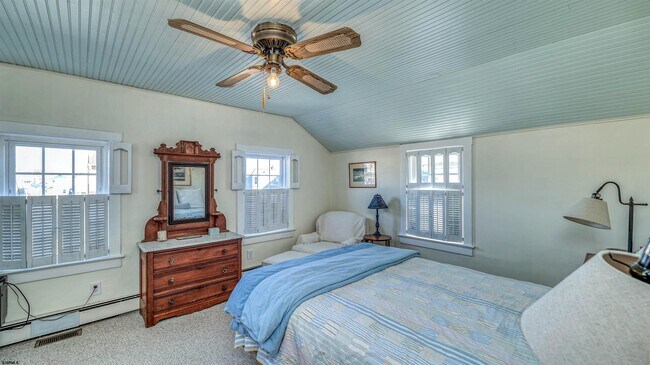 Building Photo - 126 N Buffalo Ave