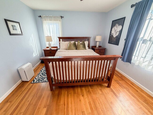 Building Photo - 16018 Windsor Dr