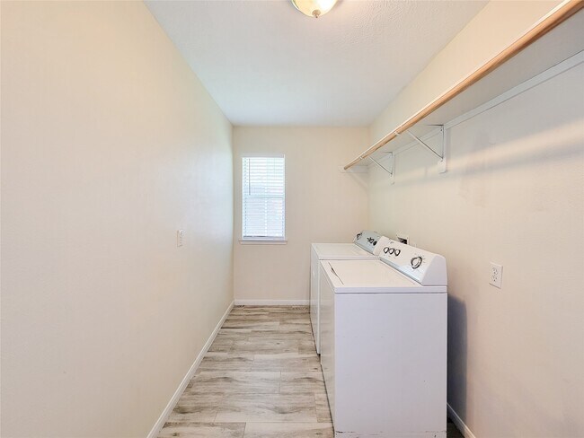 Building Photo - 22 Quince Tree Pl
