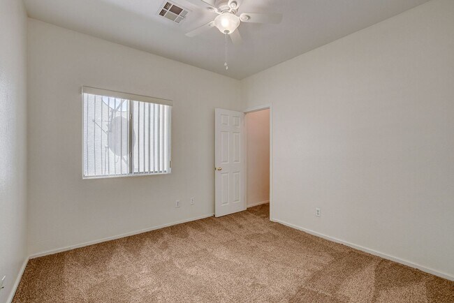 Building Photo - 6724 Donna St