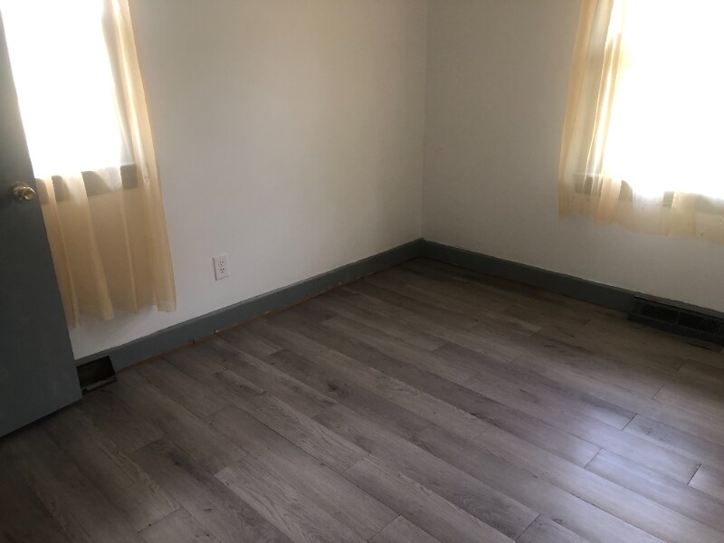 Building Photo - 7613 Hwy 58