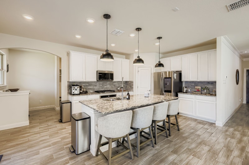 Building Photo - 497 Purple Heart Dr