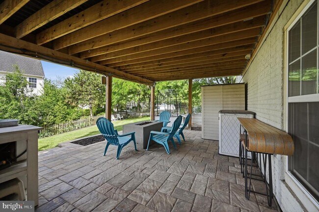 Building Photo - 753 Bonnie Ridge Dr NE