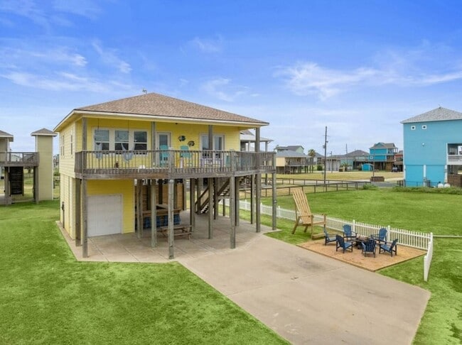 Building Photo - 2423 Sand Drift Ln