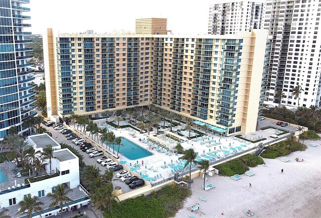 Building Photo - 2501 S Ocean Dr