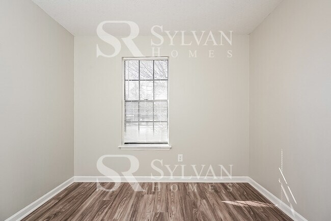 Building Photo - At Last, This Is What You Have Been Searching For!