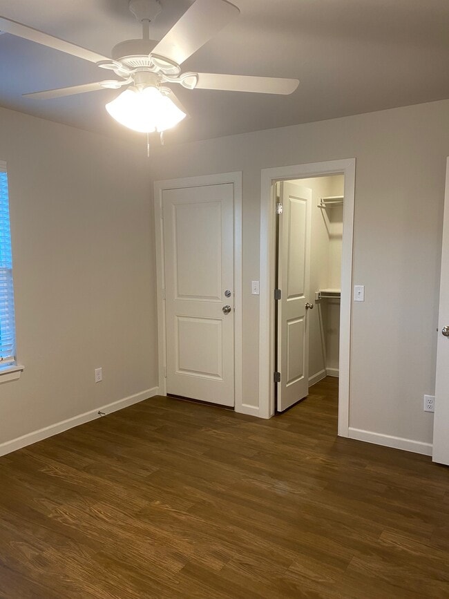 Building Photo - 11311 Breckenridge Dr