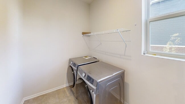 Building Photo - 2694 Timber Glen Dr