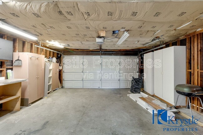 Building Photo - 106 Molina St