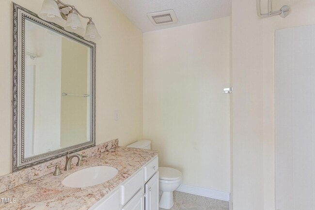 Building Photo - 306 Orchard Park Dr
