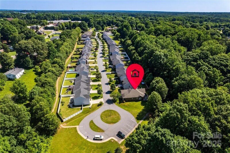 Building Photo - 141 Aberdeen Dr
