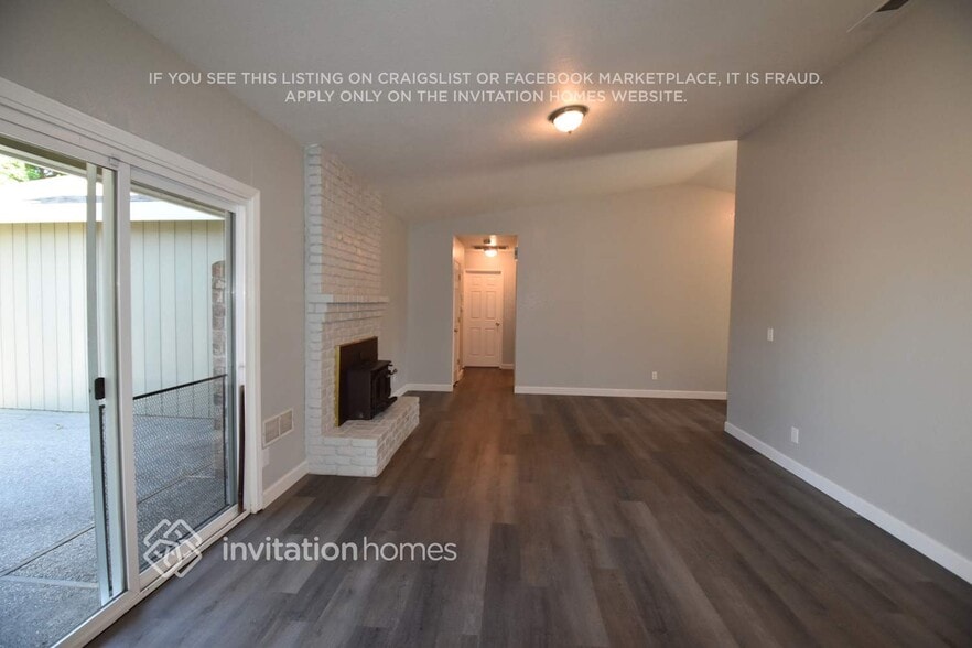 Building Photo - 1247 Crescendo Dr