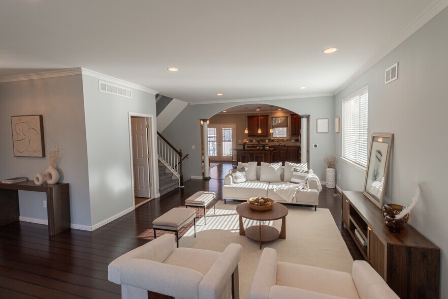 Building Photo - 3334 Cummings Ave