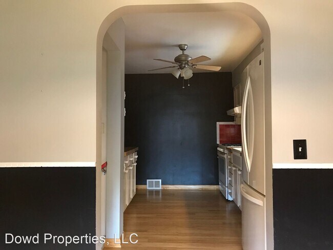 Building Photo - 2 br, 1 bath House - 1605 S. Center Street
