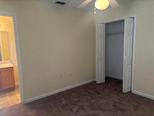 Building Photo - 2738 W Tharpe St