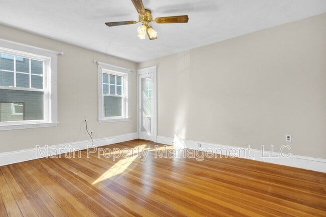 Building Photo - 13 Bridgham Ave