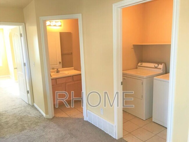 Building Photo - 7728 S New Snowbell Ln