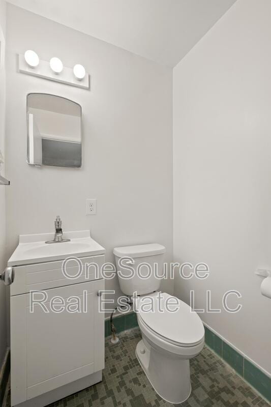 Building Photo - 5070 Crowe Dr SE