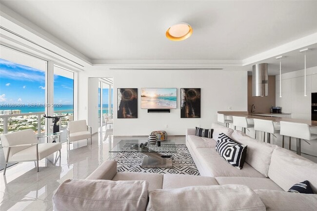 Building Photo - 450 Alton Rd