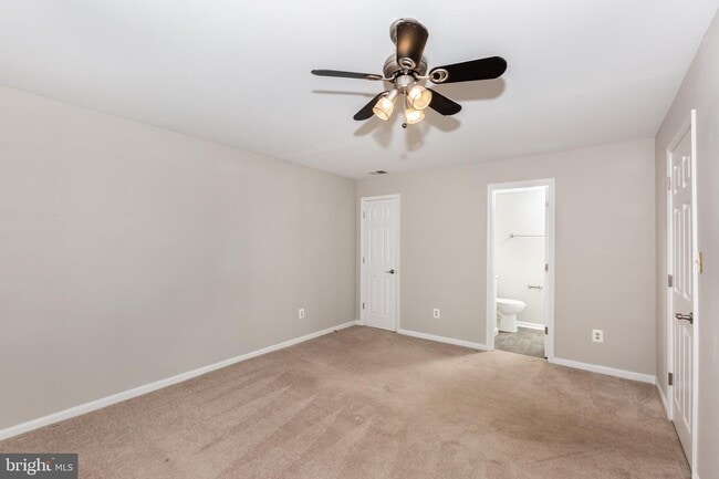 Building Photo - 3805 Sunnyfield Ct