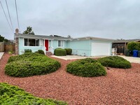 Building Photo - Isabelle Court Gem - 4 Bedroom Single Fami...