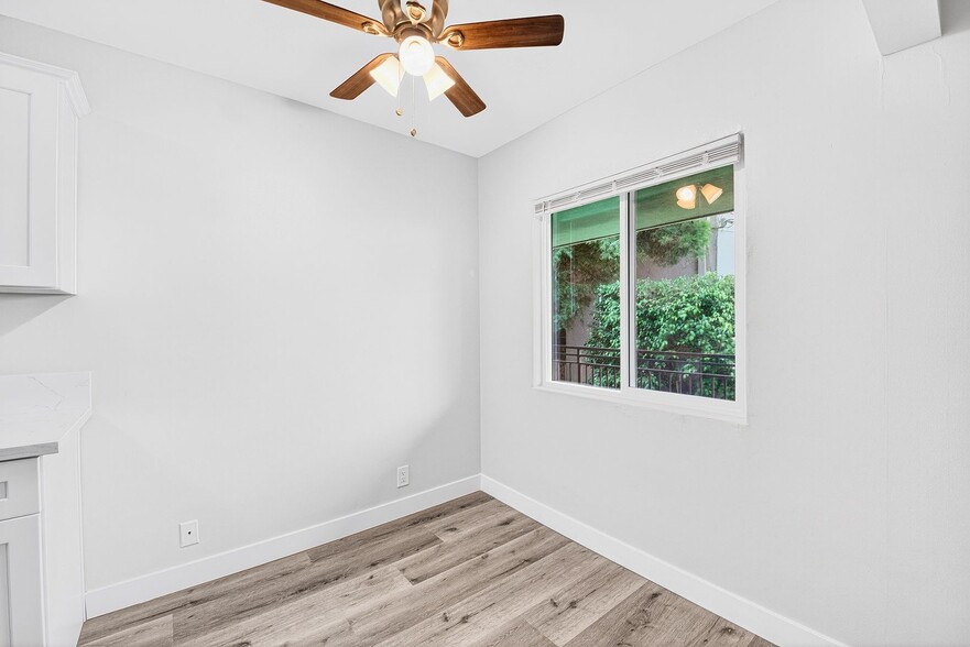 Building Photo - 3525 2nd St