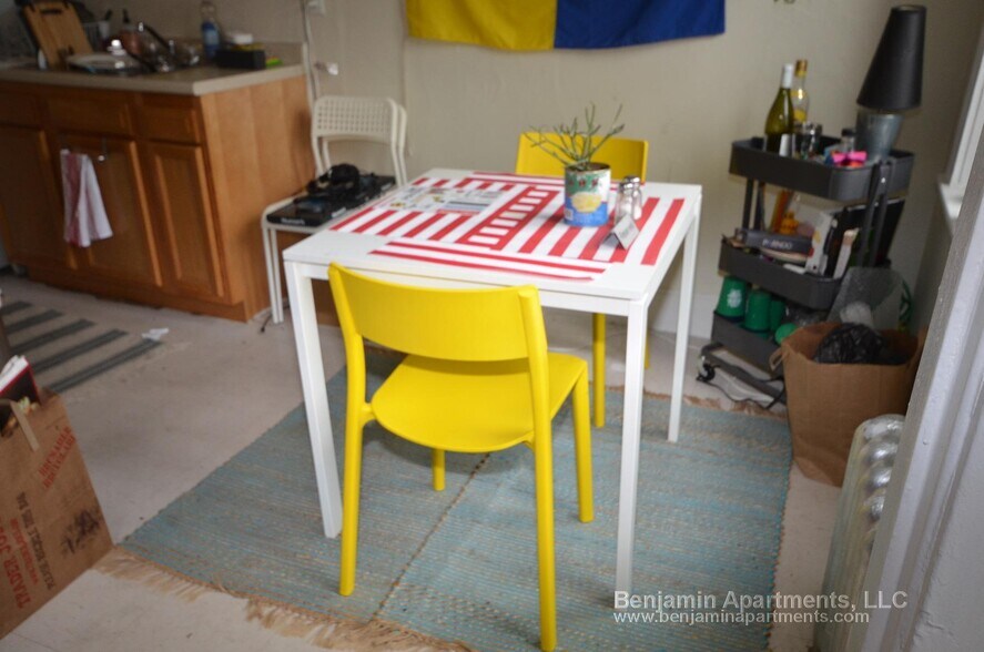 Building Photo - 1167 Boylston St