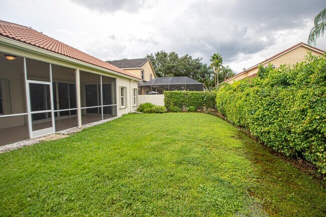 Building Photo - 10881 La Salinas Cir