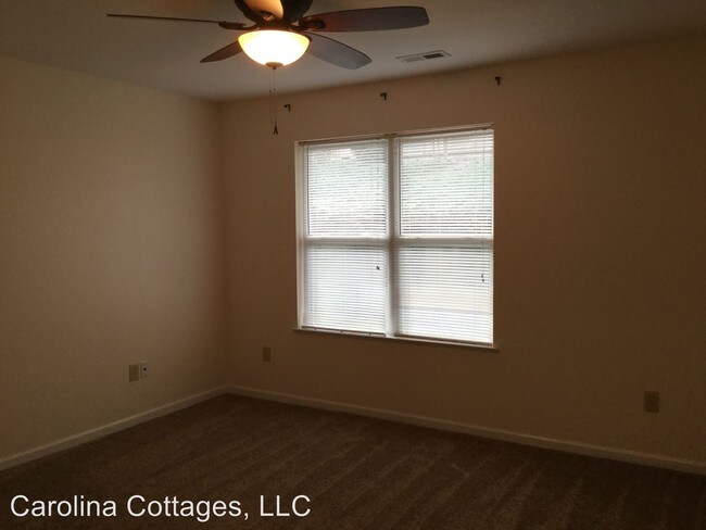 Building Photo - 2 br, 2 bath House - 403 Carrington Place
