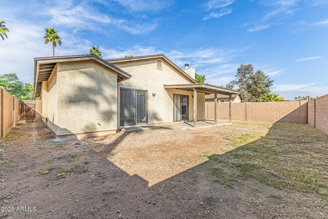 Building Photo - 6605 N 48th Ave