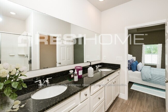 Building Photo - 172 Honeytree Ln