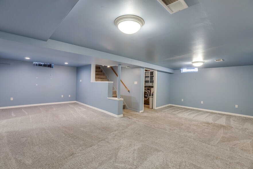 Building Photo - 22826 Frederick Ave