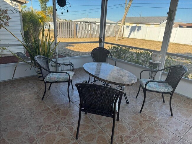 Building Photo - 4399 Mundella Cir